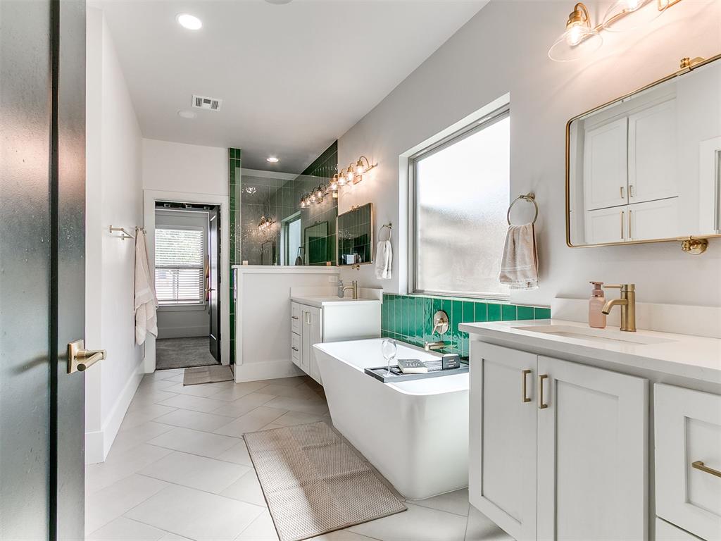 11817 NW 108th Terrace