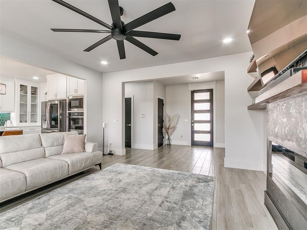 11817 NW 108th Terrace