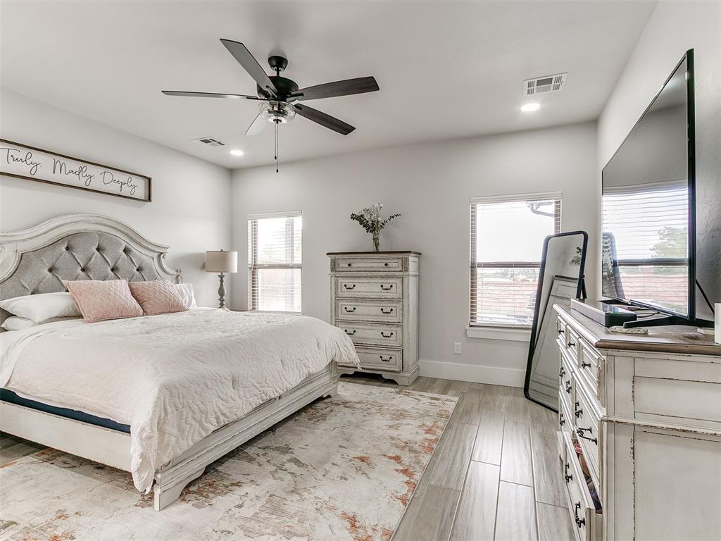 11817 NW 108th Terrace