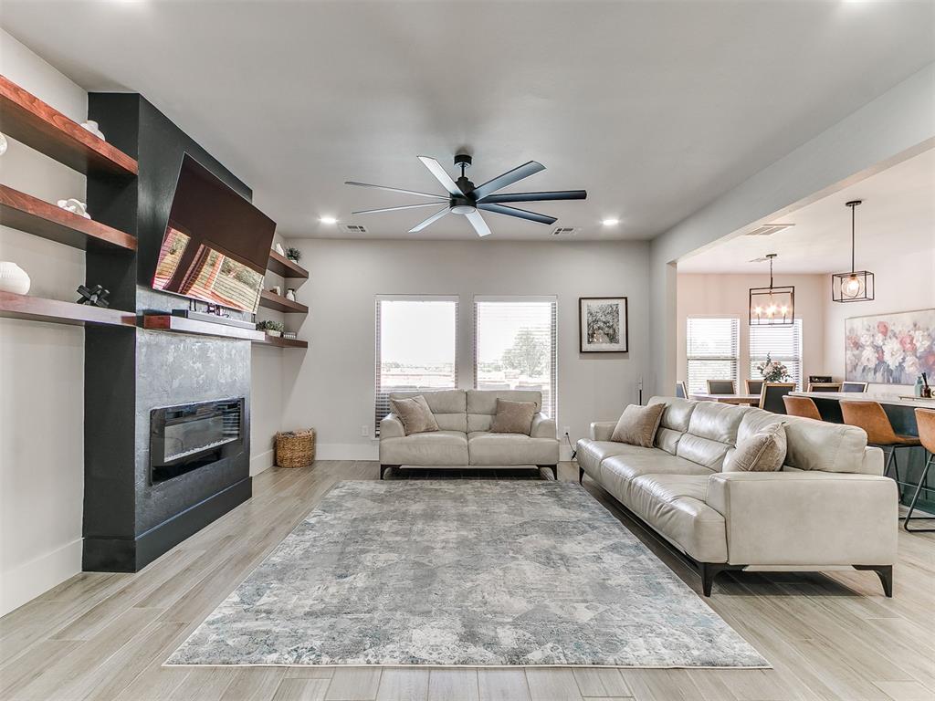 11817 NW 108th Terrace