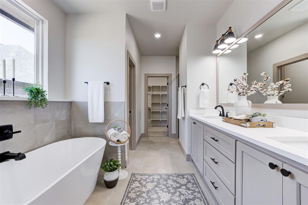 642 Sienna Creek Lane