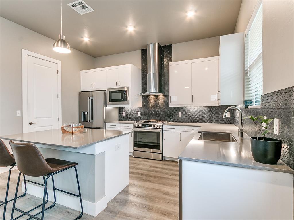 2546 NW 129th Street