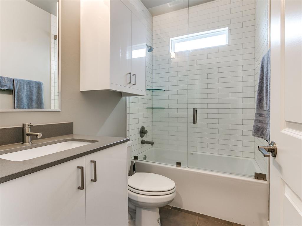 2546 NW 129th Street