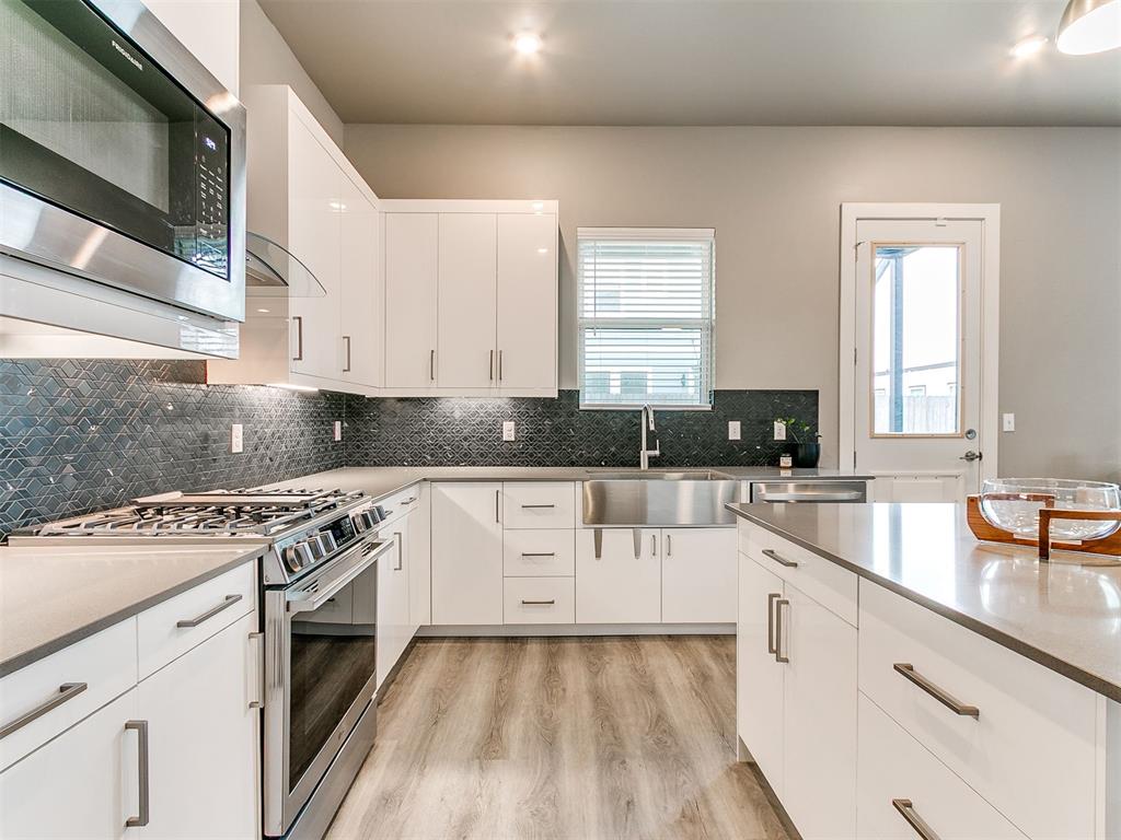 2546 NW 129th Street