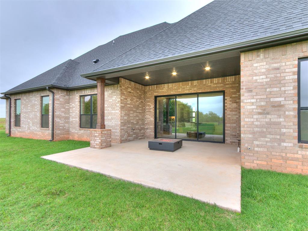 2441 Hawks Haven Drive
