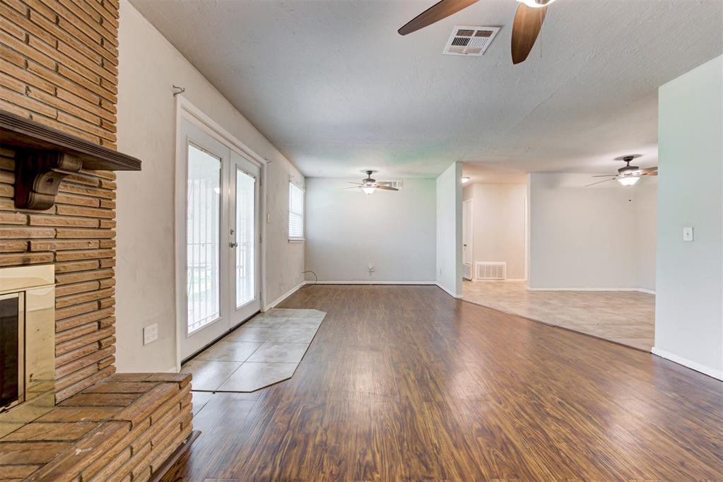 2537 SW 66th Street
