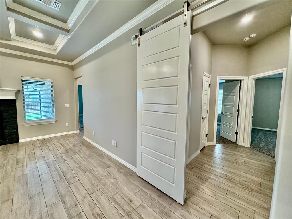9229 NW 89th Street