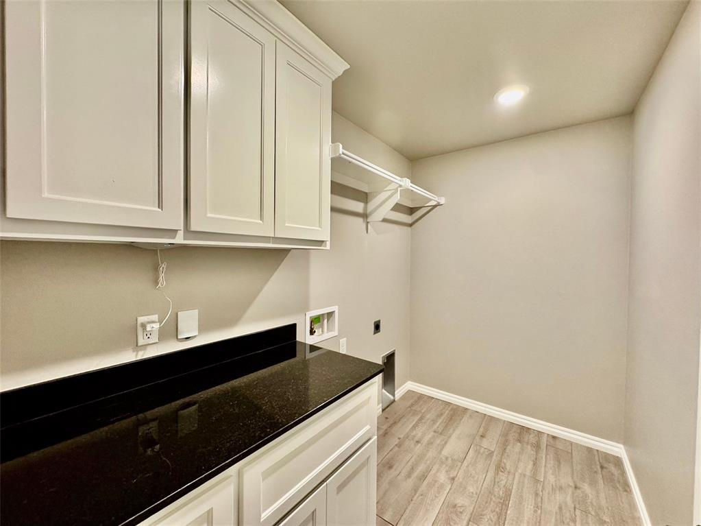 9229 NW 89th Street