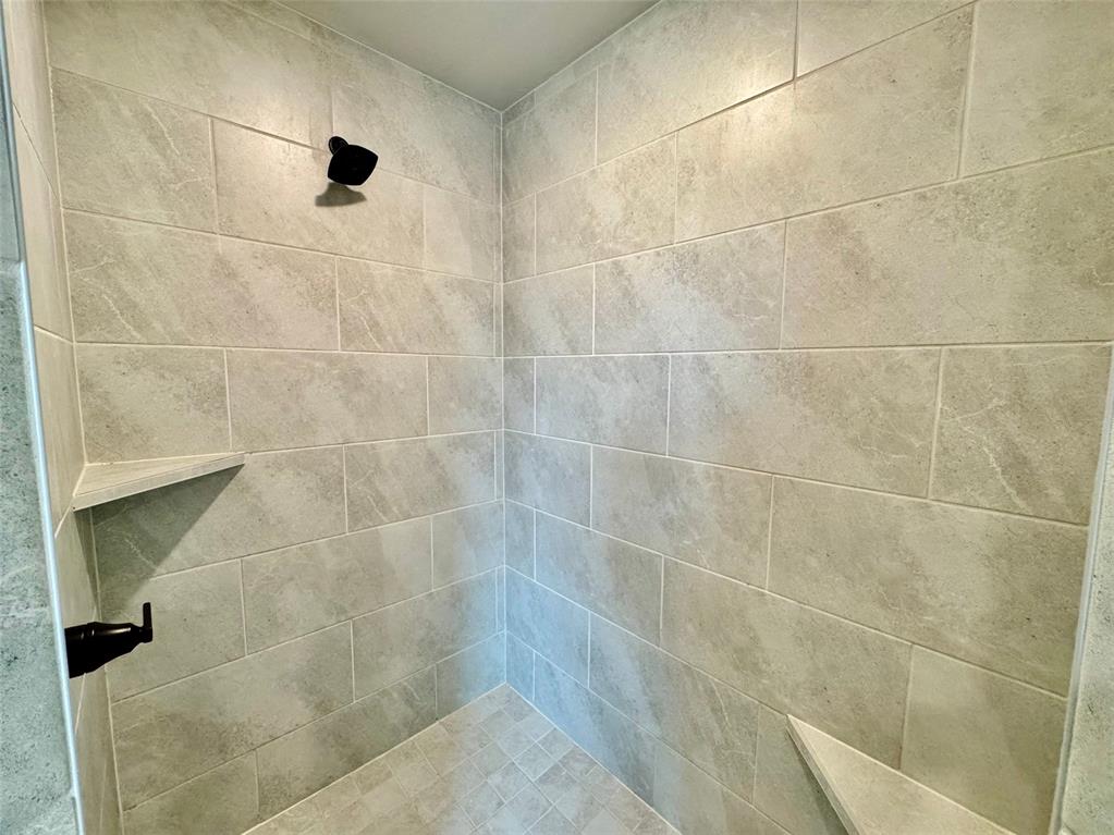 9229 NW 89th Street