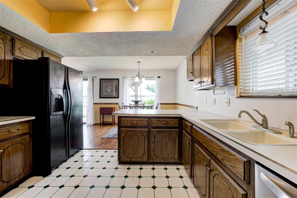 1341 Oswego Drive