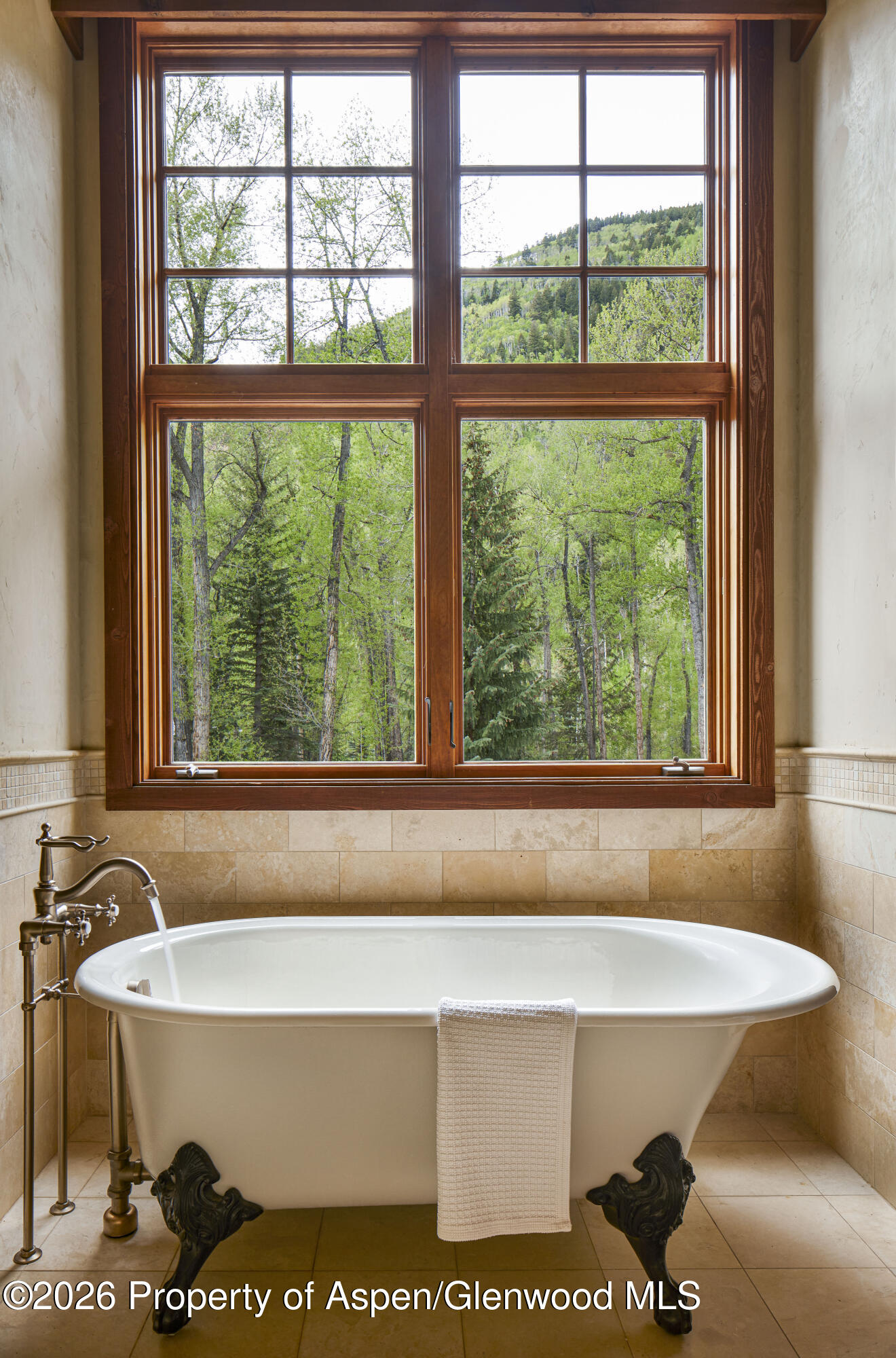 143 Conundrum Creek Road