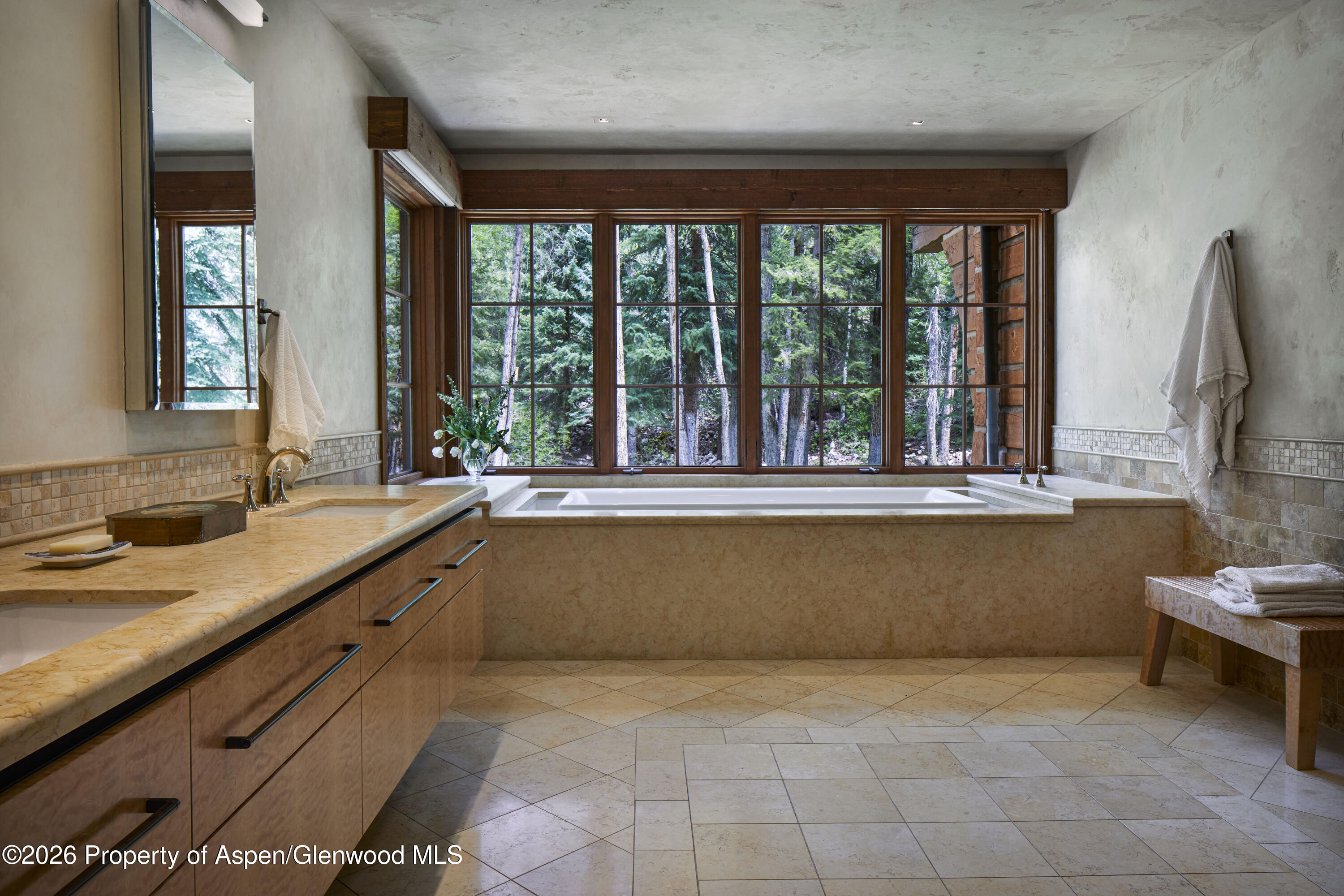 143 Conundrum Creek Road