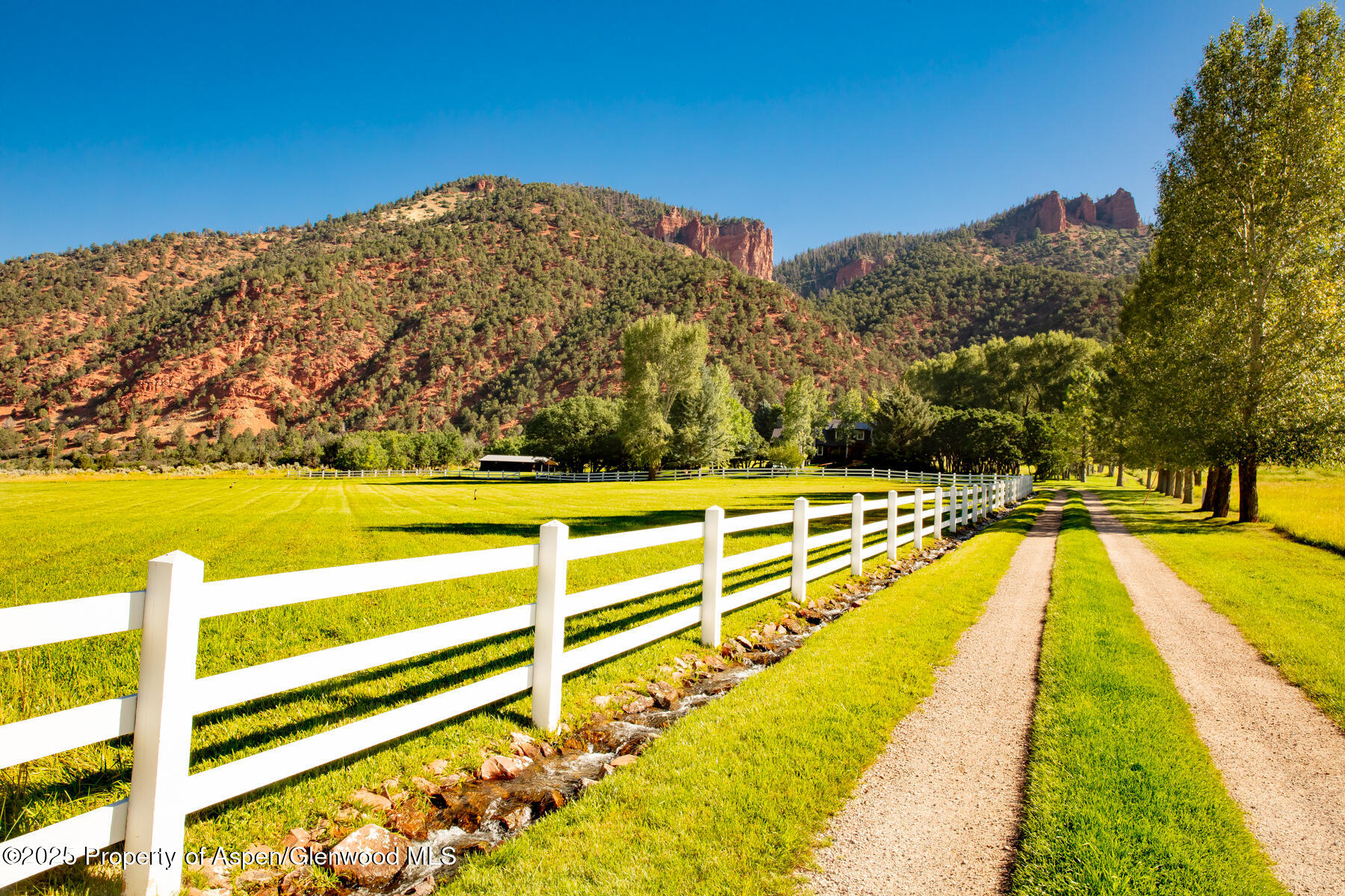 2147 Lower River Road