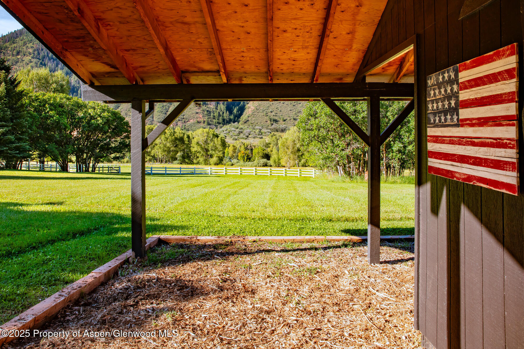 2147 Lower River Road