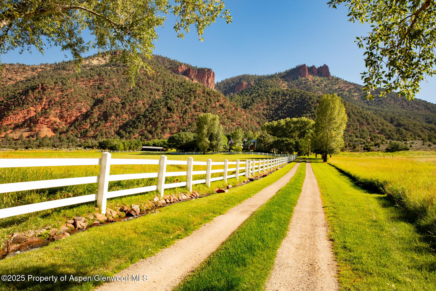 2147 Lower River Road