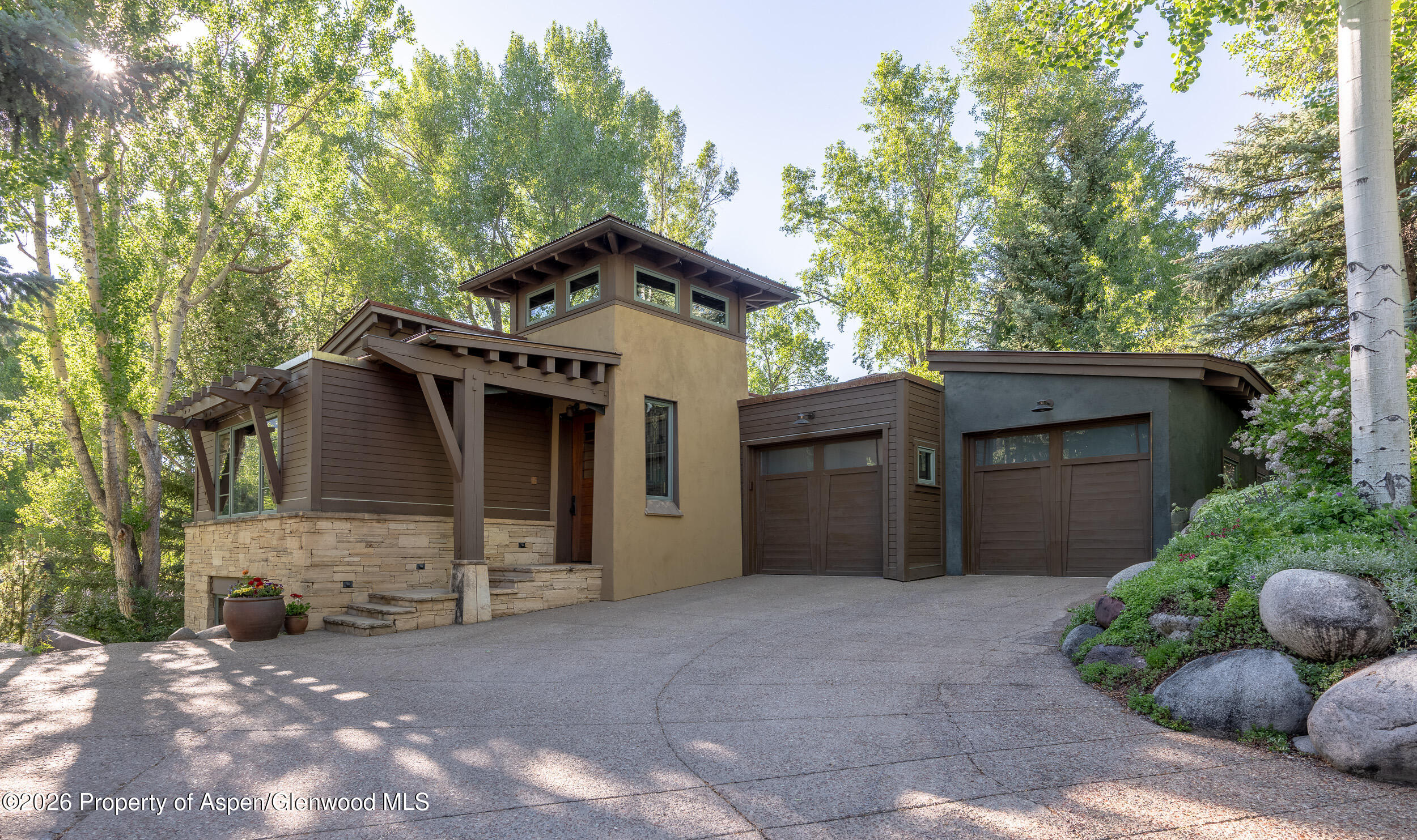 115 Neale Avenue