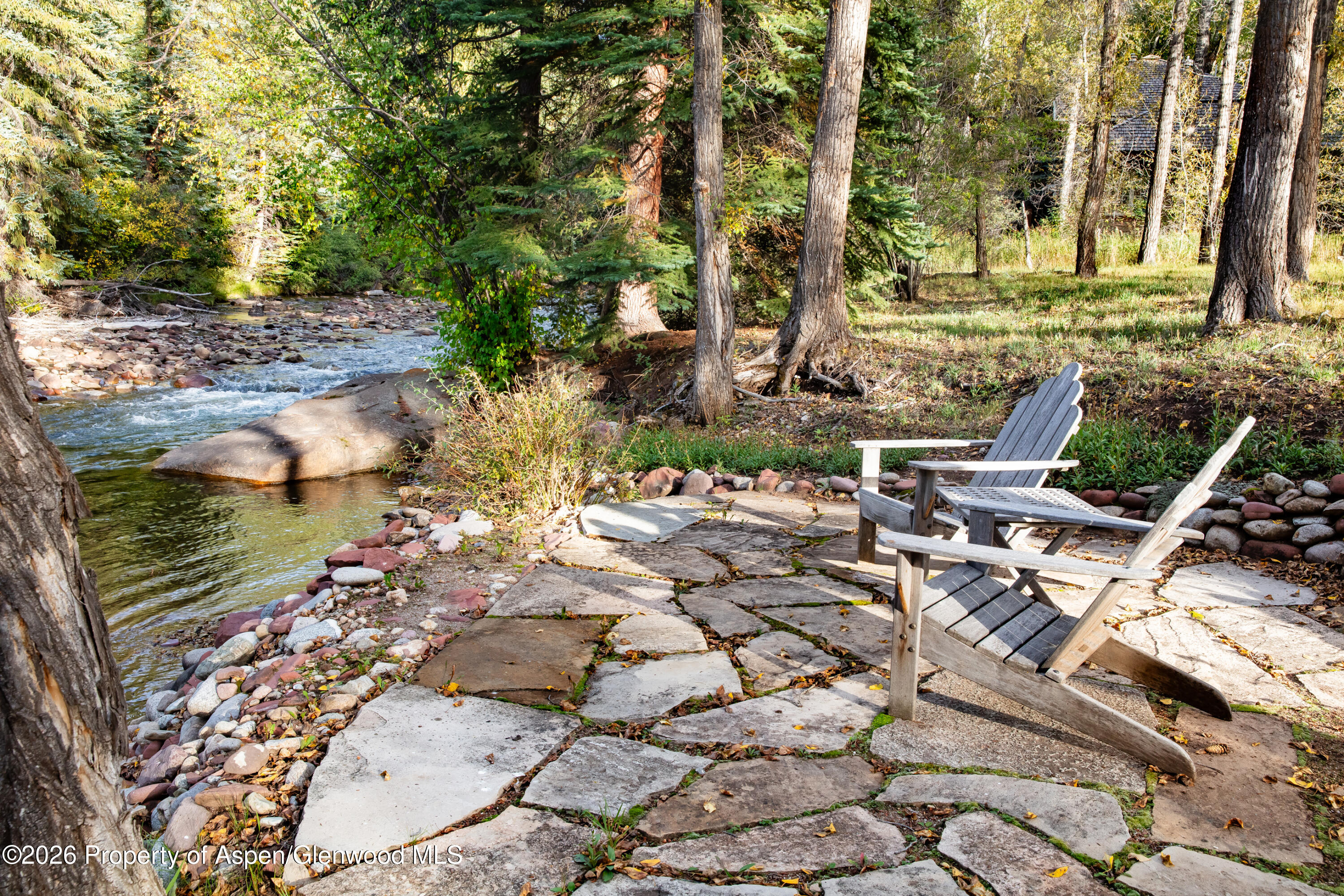 1220 Red Butte Drive