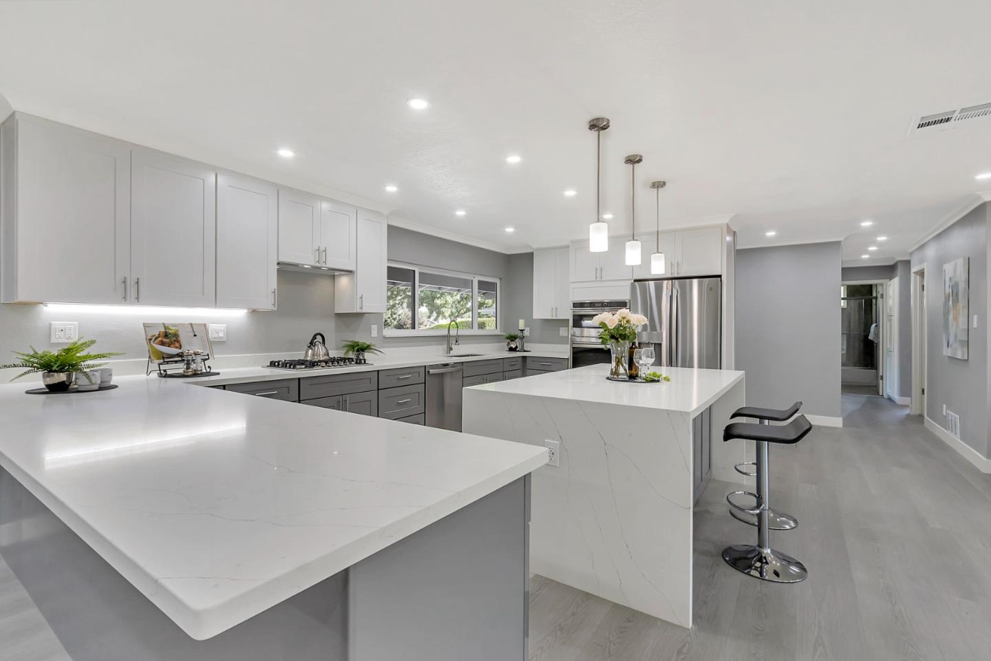 10640 E Estates Drive