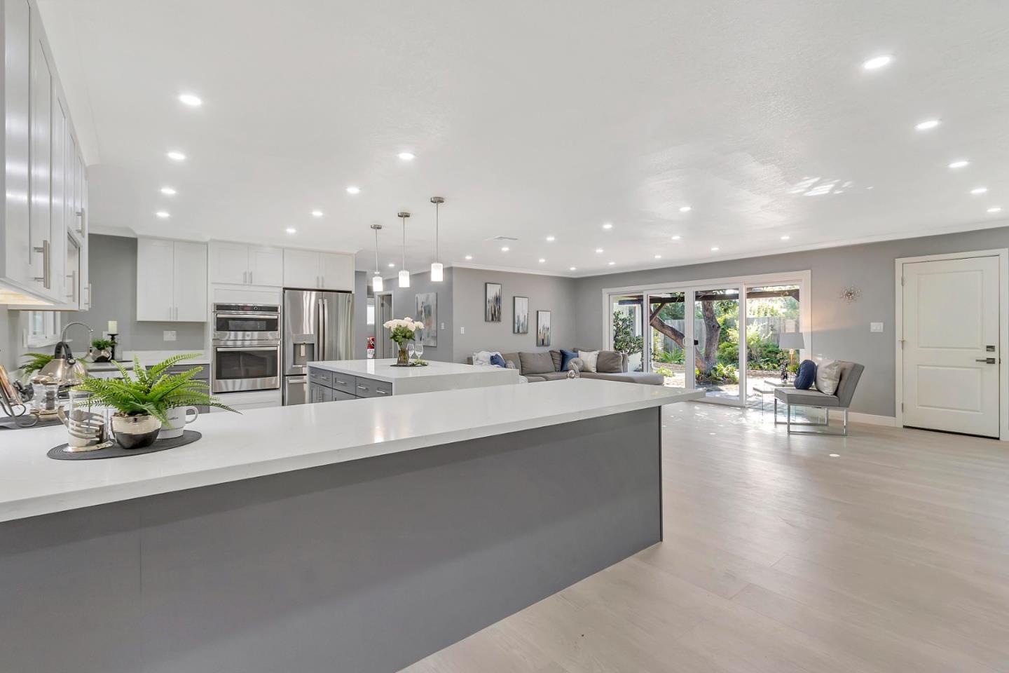 10640 E Estates Drive