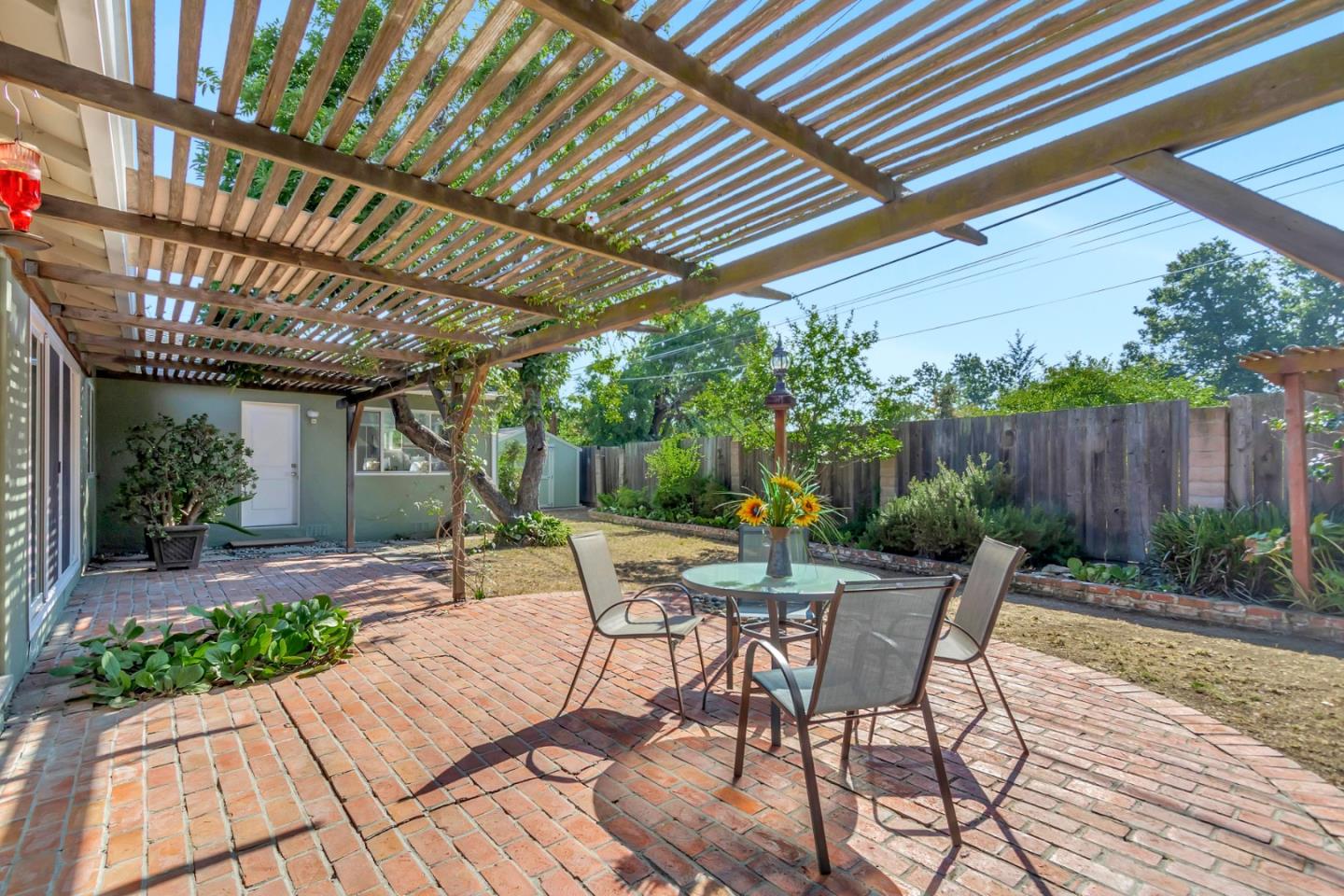 10640 E Estates Drive