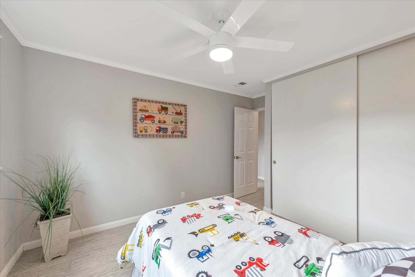 6290 Via De Adrianna