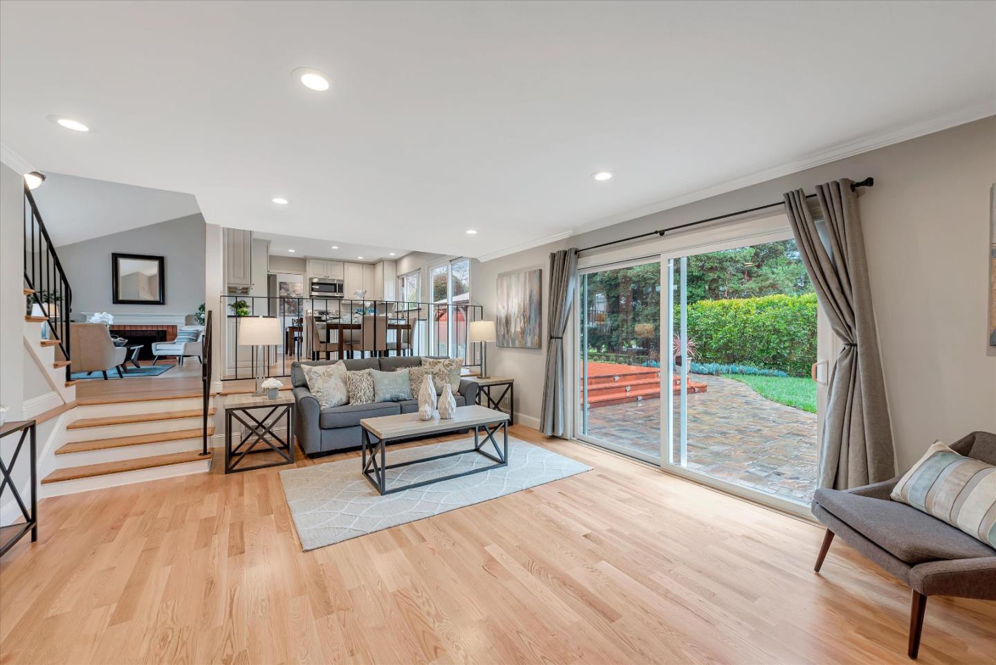 6290 Via De Adrianna