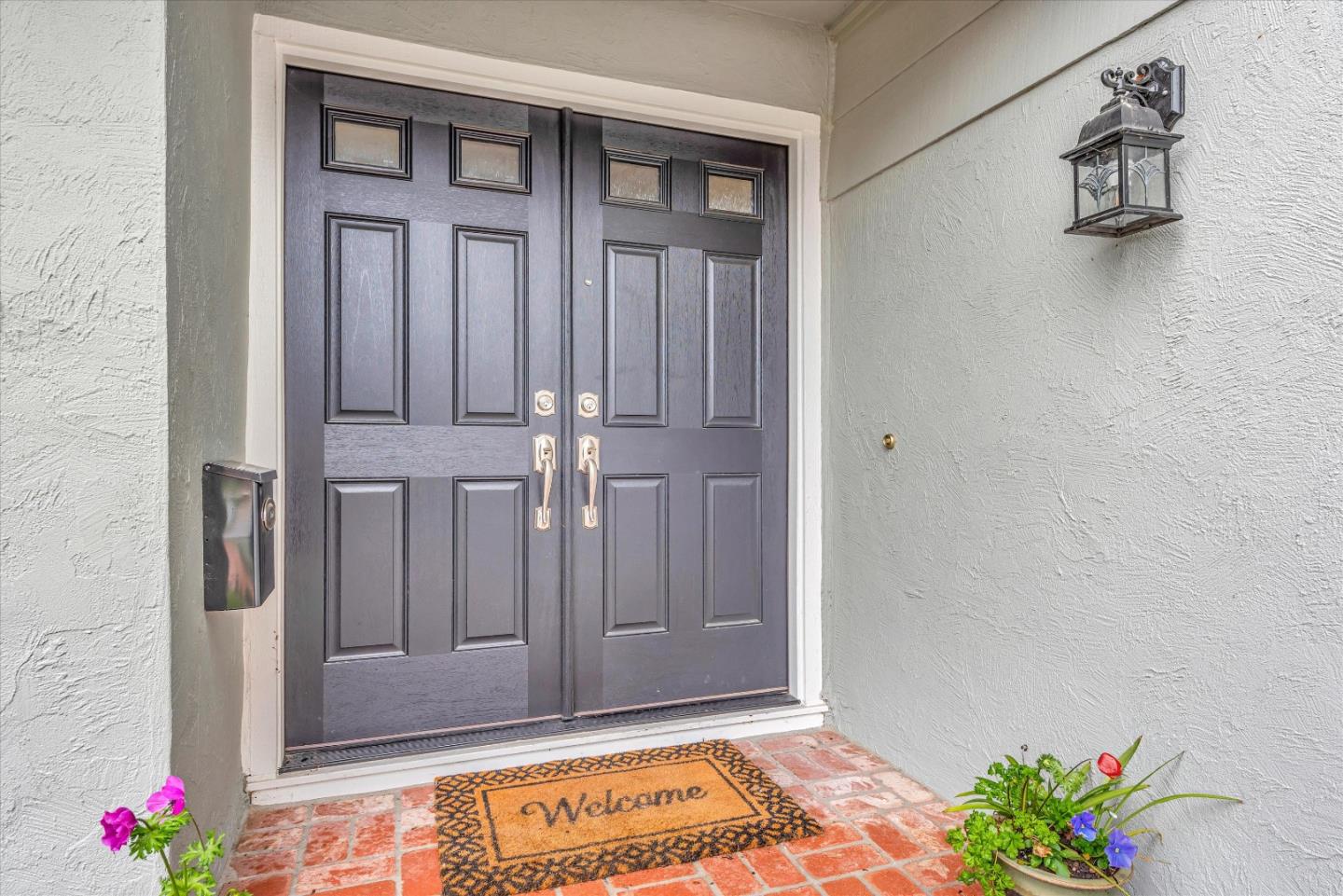 6290 Via De Adrianna