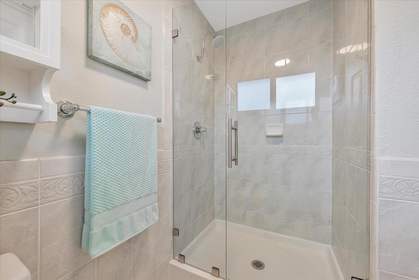 6290 Via De Adrianna