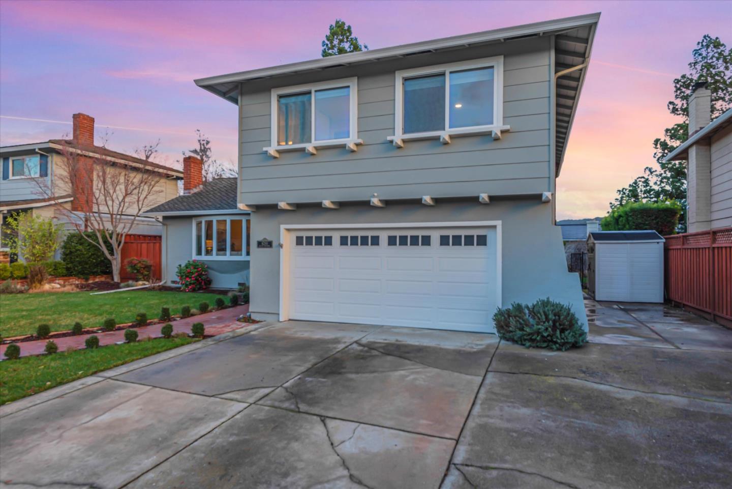 6290 Via De Adrianna