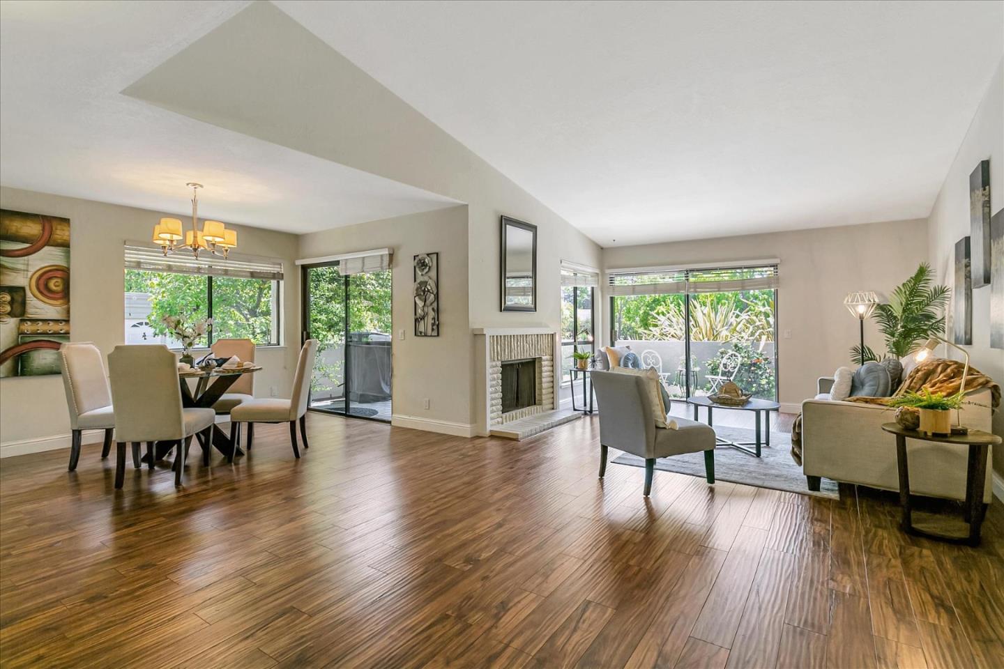 8339 Colombard CT