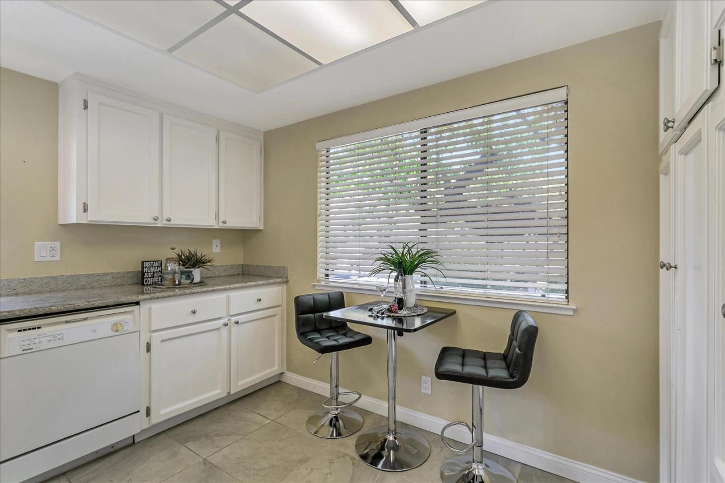 8339 Colombard CT