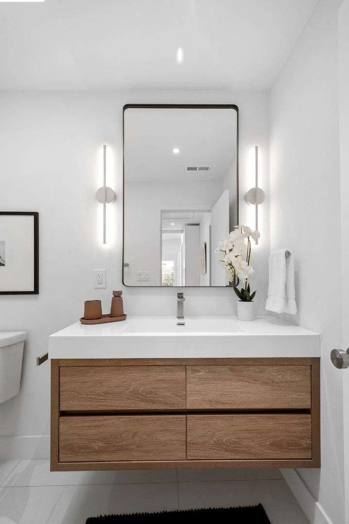 2944 Vanport Drive, San Jose, CA  95122