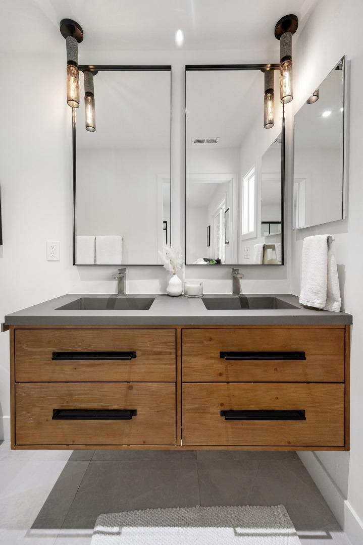 2944 Vanport Drive, San Jose, CA  95122