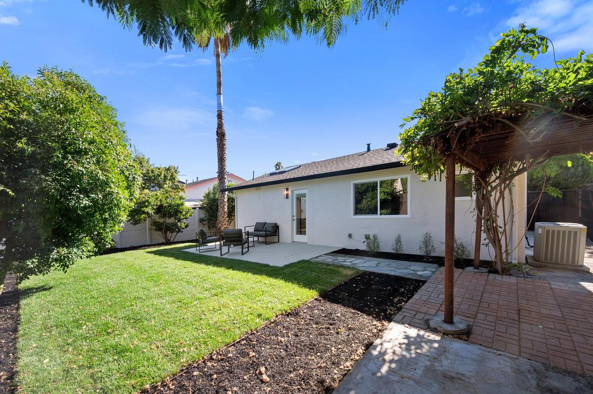 2944 Vanport Drive, San Jose, CA  95122