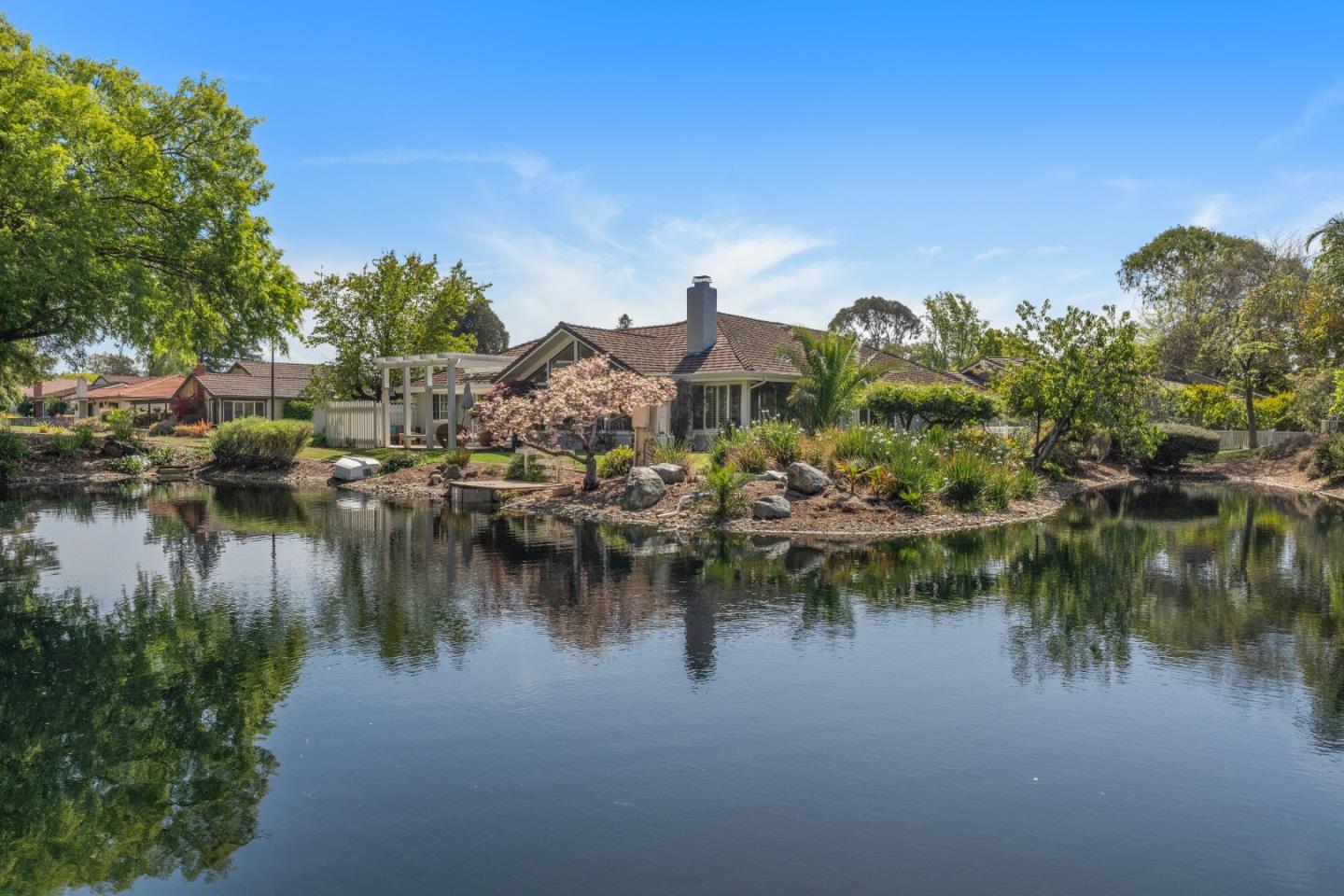 8047 Chardonay CT