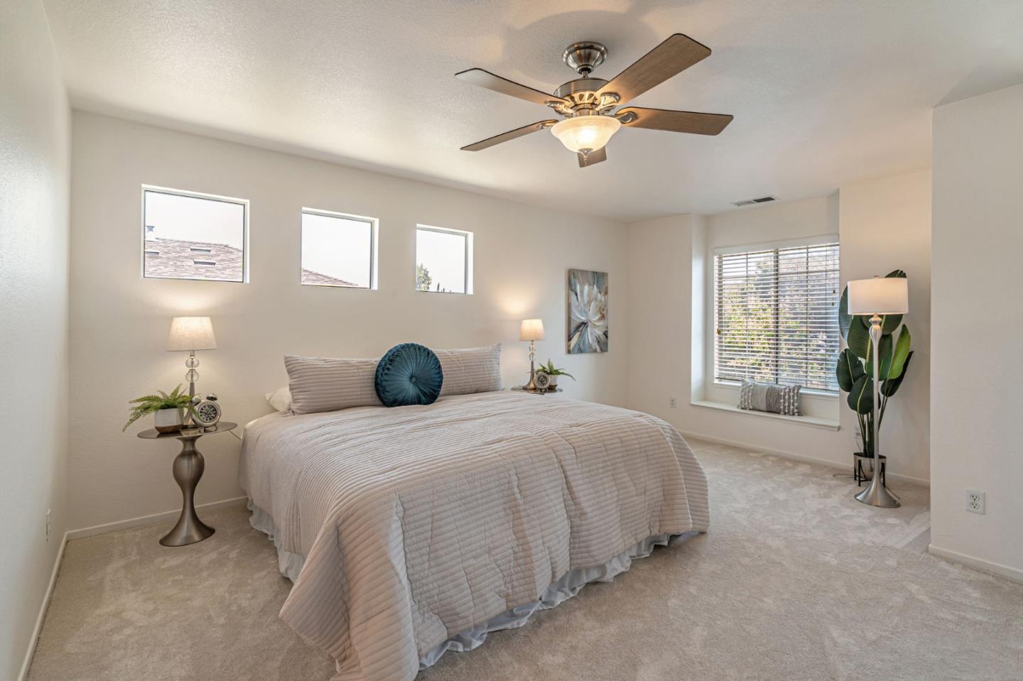 1517 Hermocilla Way