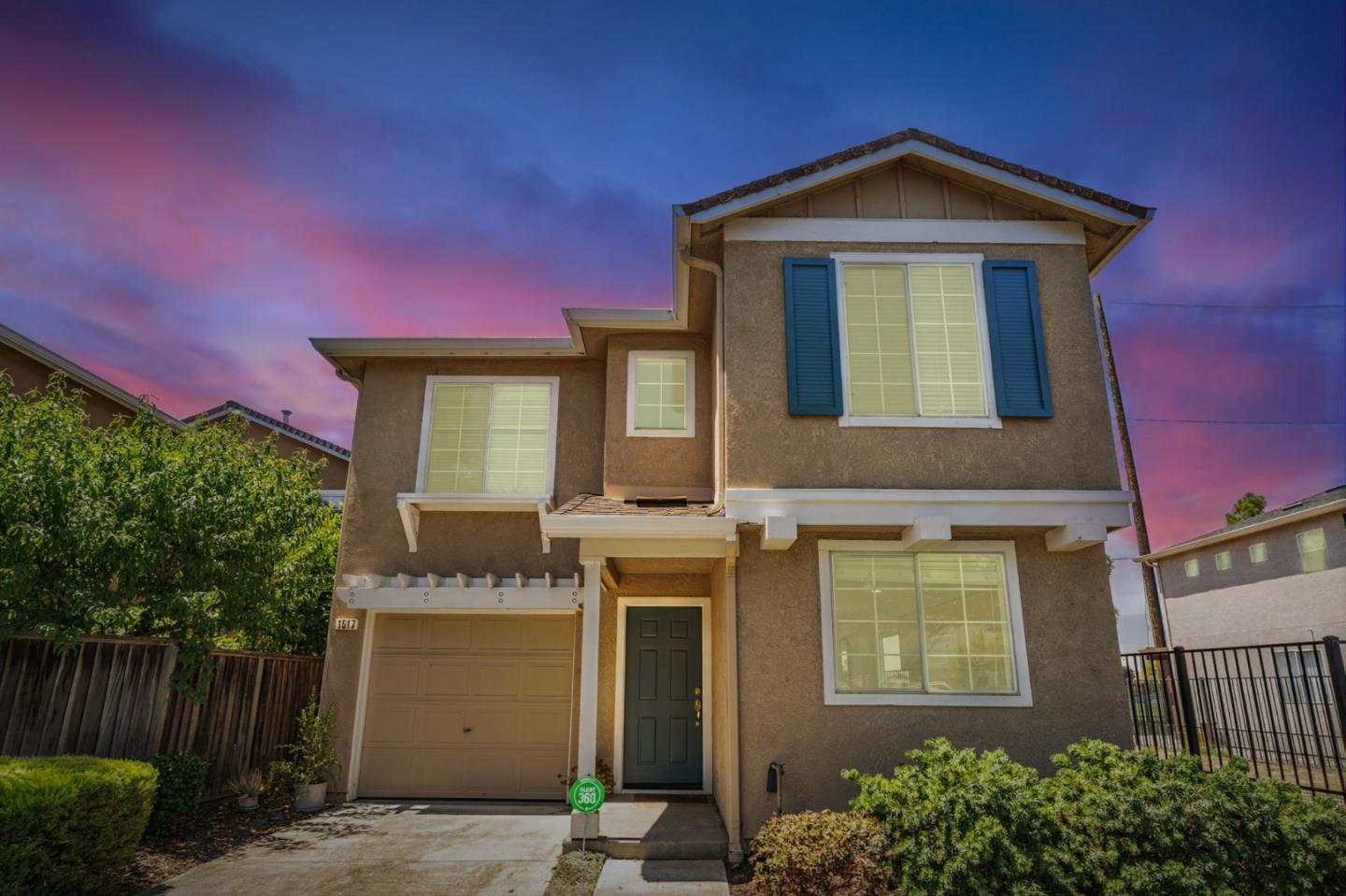 1517 Hermocilla Way