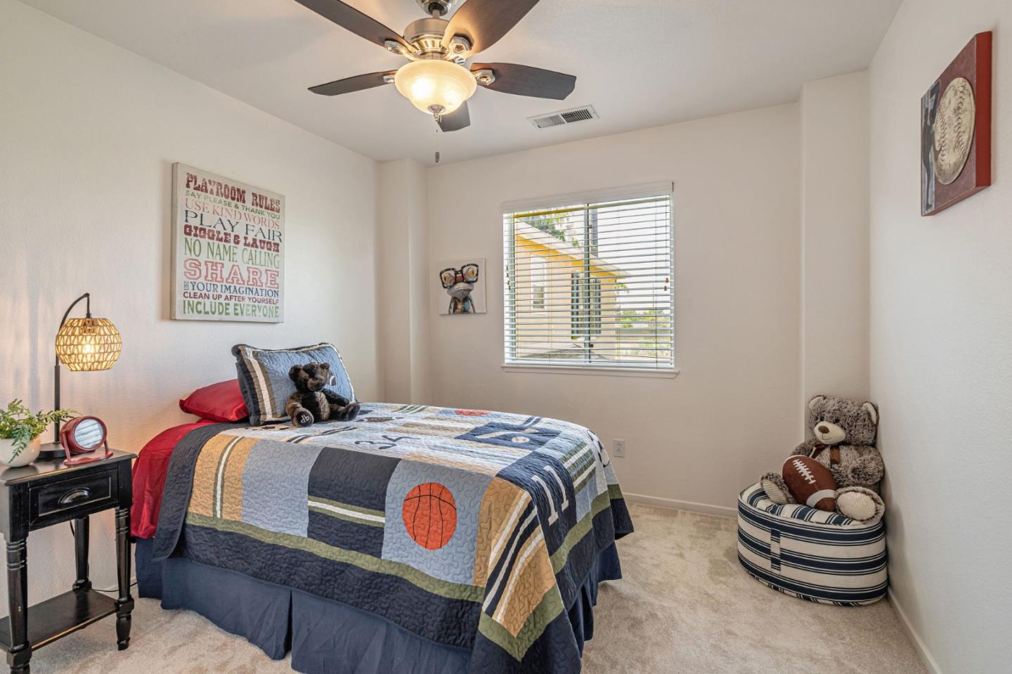 1517 Hermocilla Way