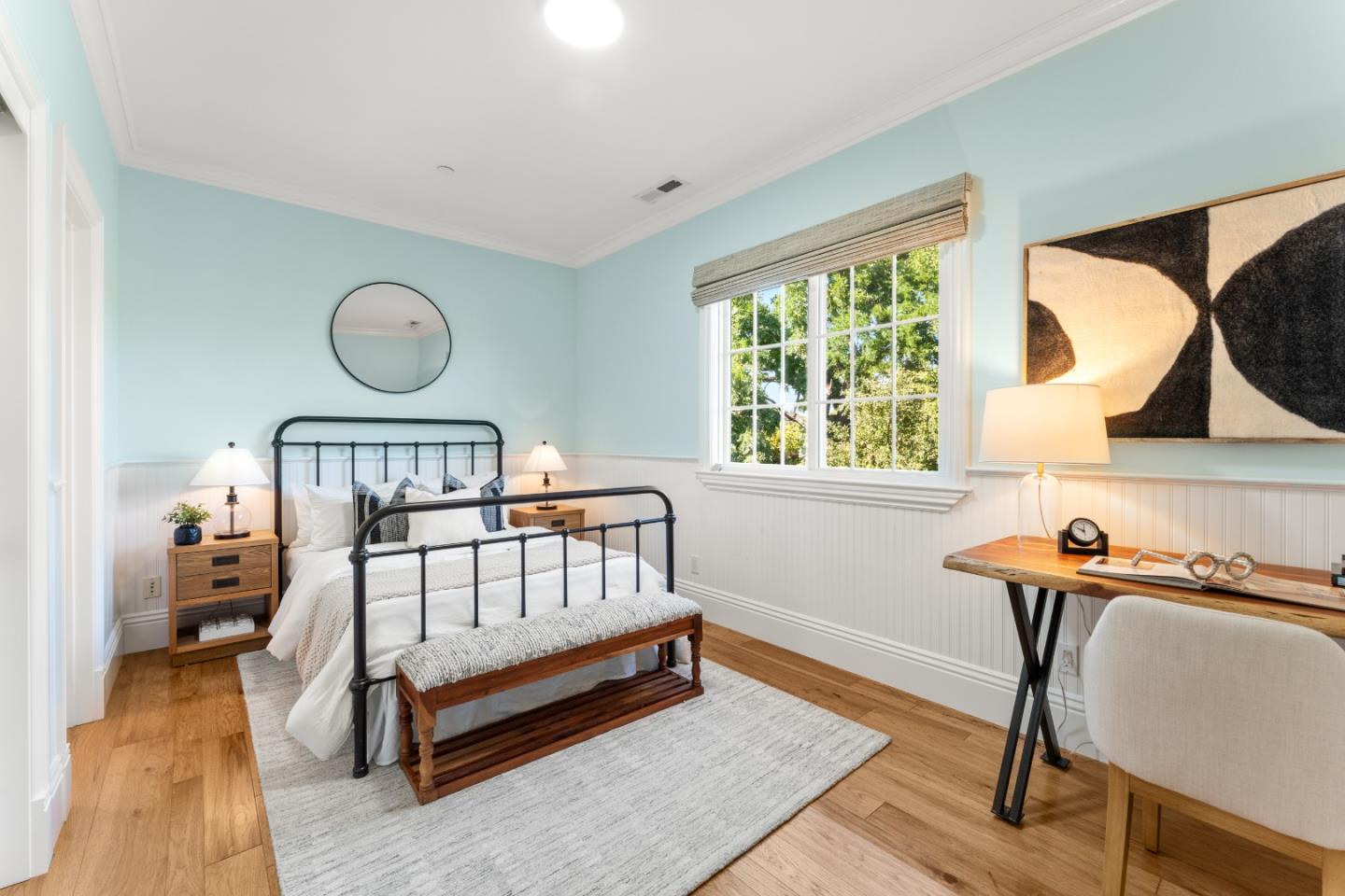 2512 Lansford Avenue