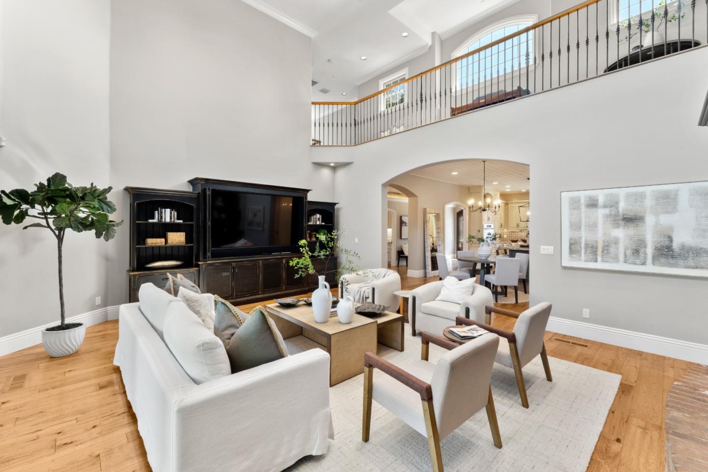 2512 Lansford Avenue