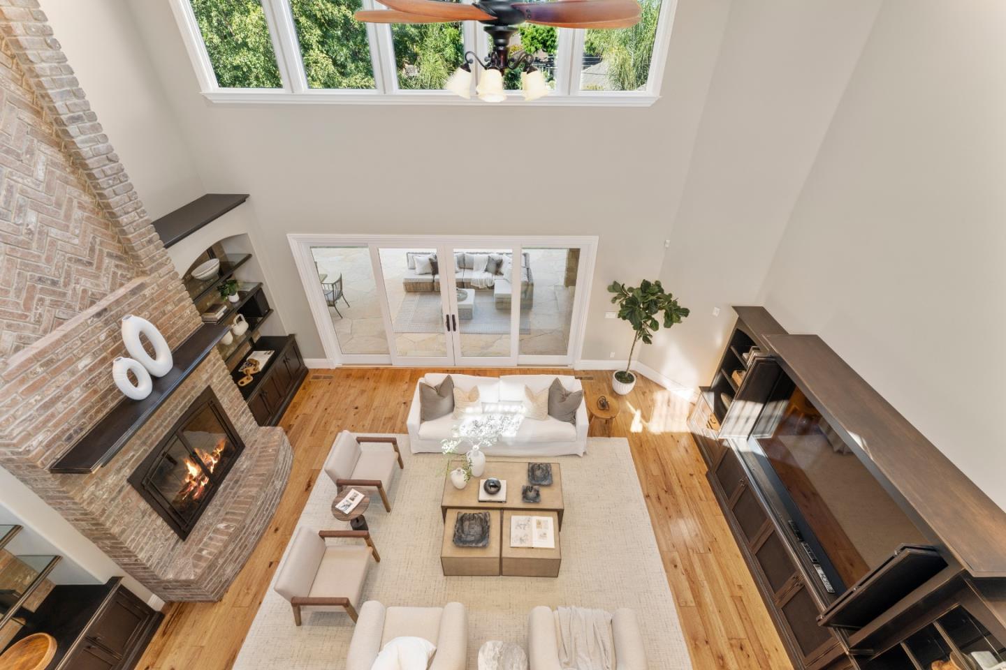 2512 Lansford Avenue