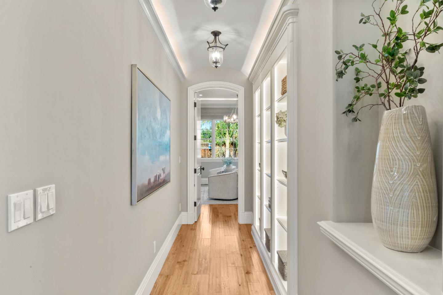 2512 Lansford Avenue