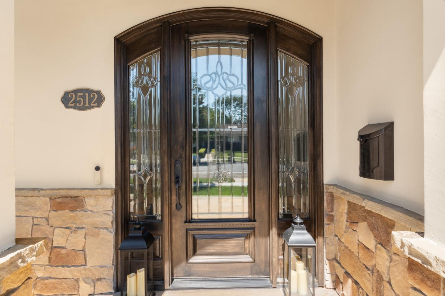 2512 Lansford Avenue