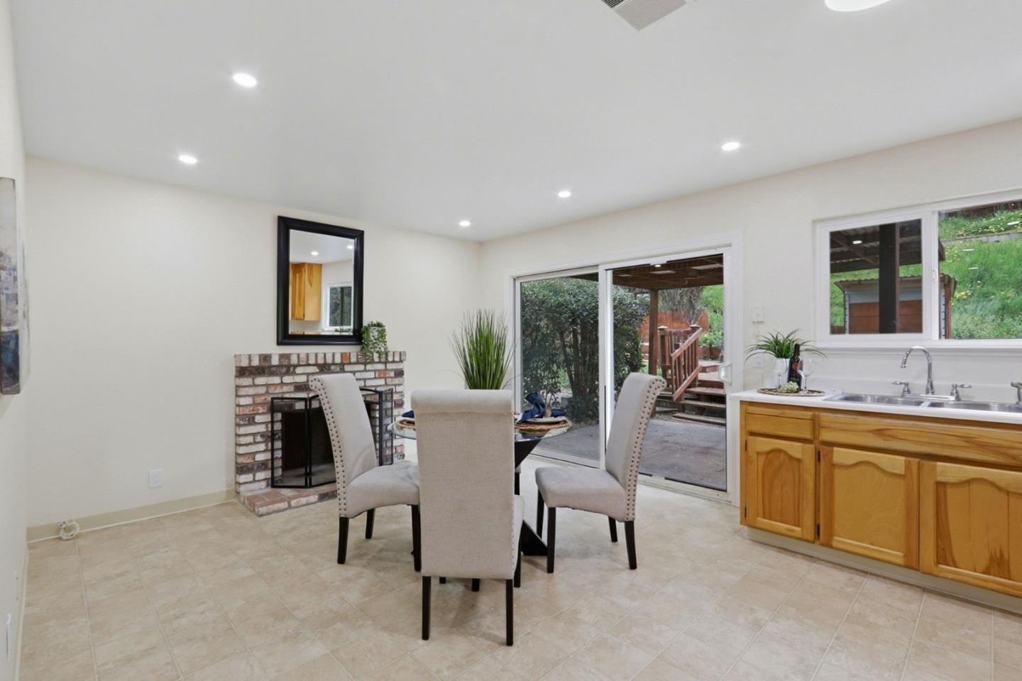 1578 Salmon Creek Court