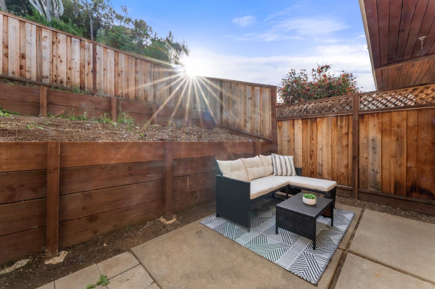 18047 Hillwood Lane