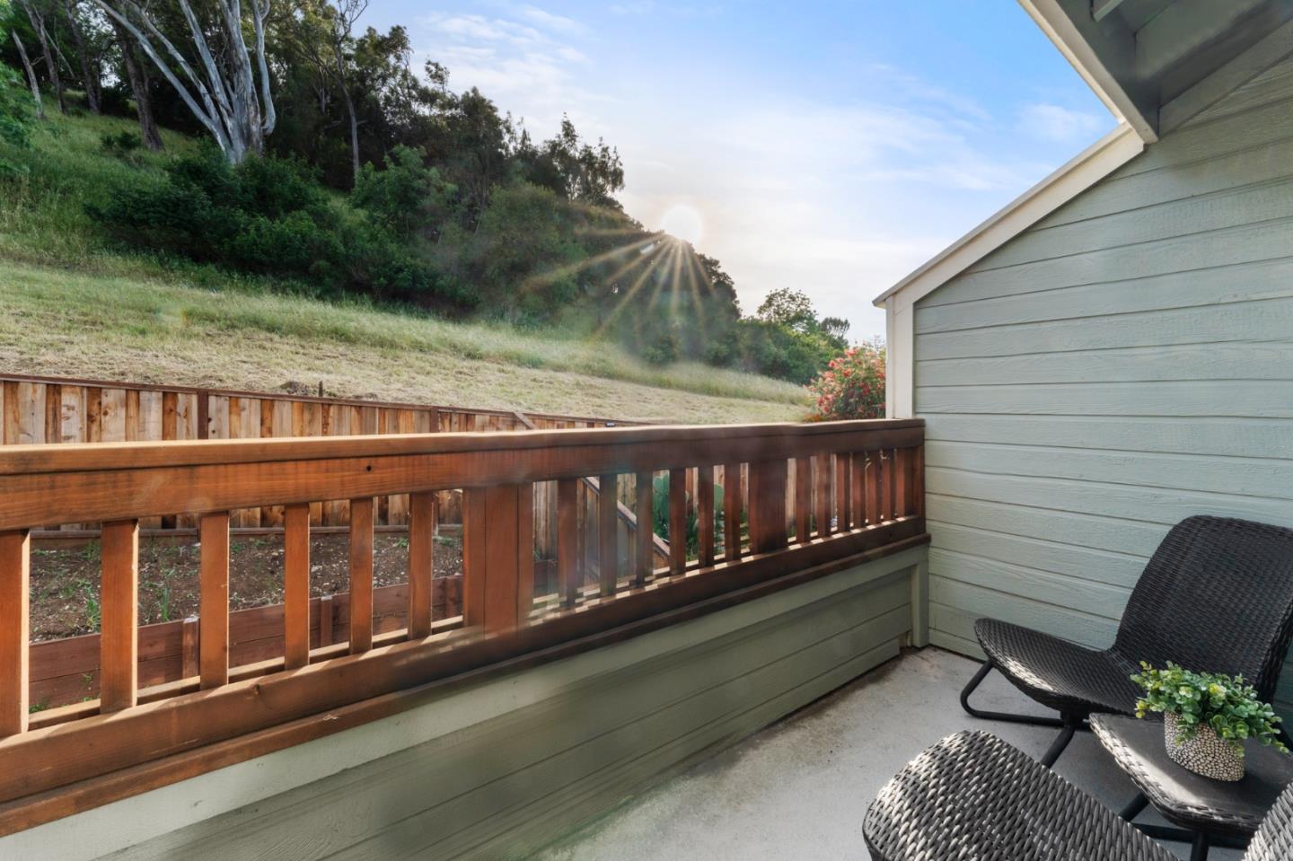 18047 Hillwood Lane