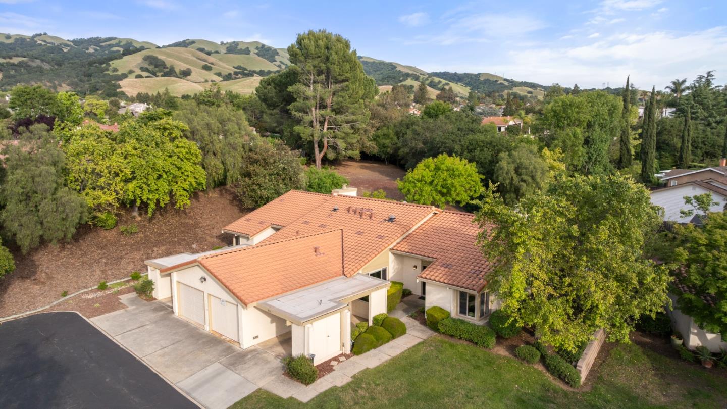 8336 Colombard Court