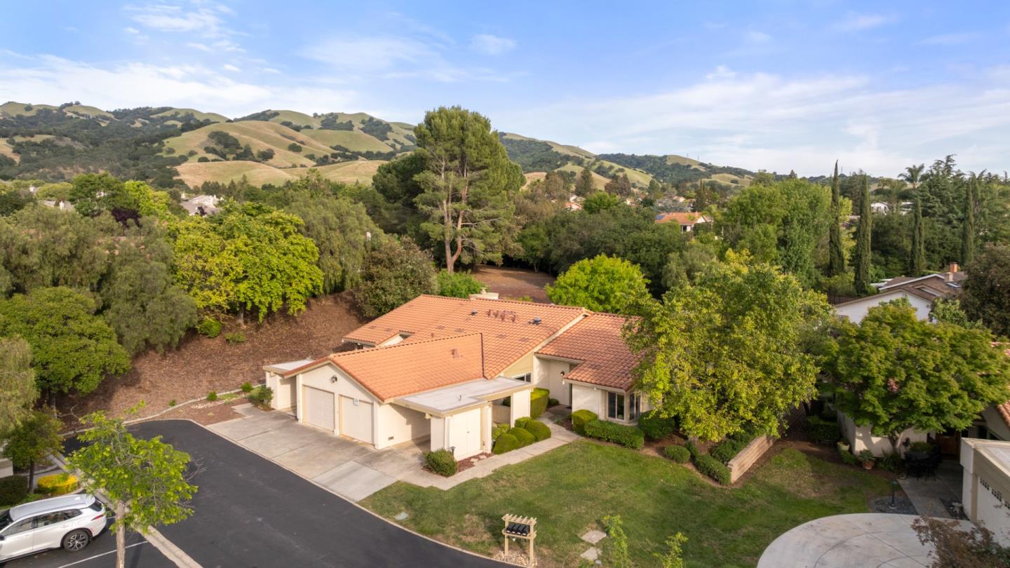 8336 Colombard Court