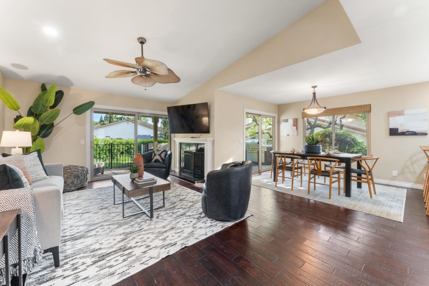 8336 Colombard Court