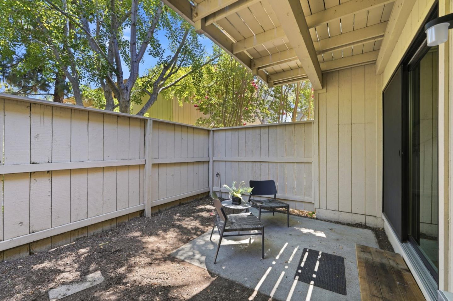 936 Kiely BLVD B